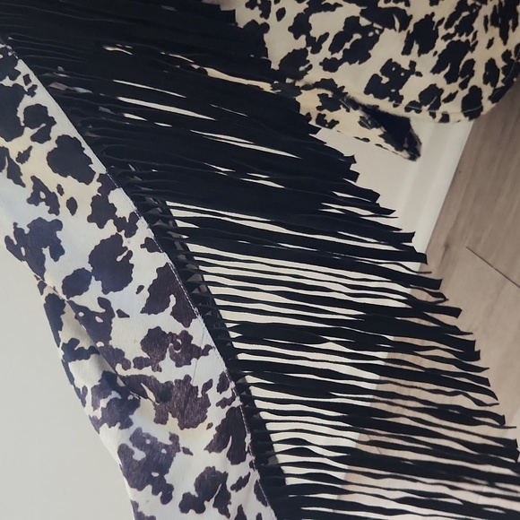 Idyllwind Hair-On Cow Hide Fringe Shacket Jacket - Picture 7 of 12